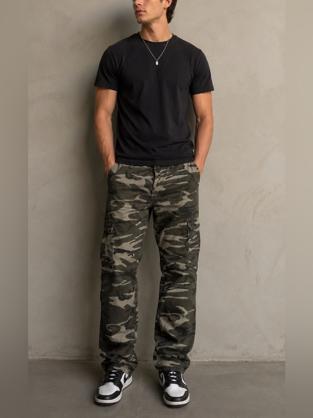 Wrangler Men's Camouflage Cargo Pants in Olive Camo 34/30